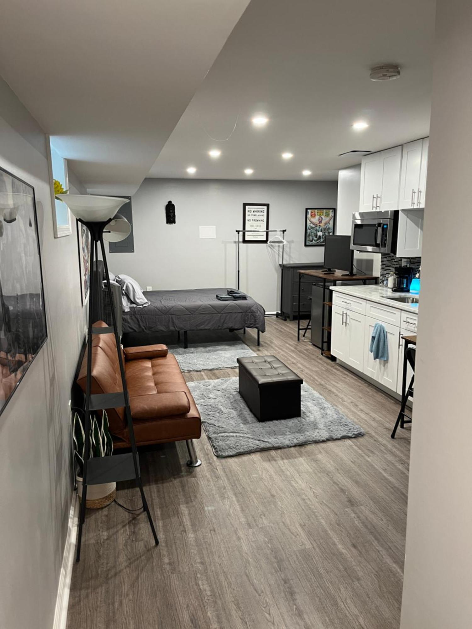 Urban Retreat Basement Studio Only Two Blocks From Metro! Off Street Parking! Washington Exterior foto